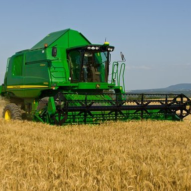 JOHN DEERE W 650